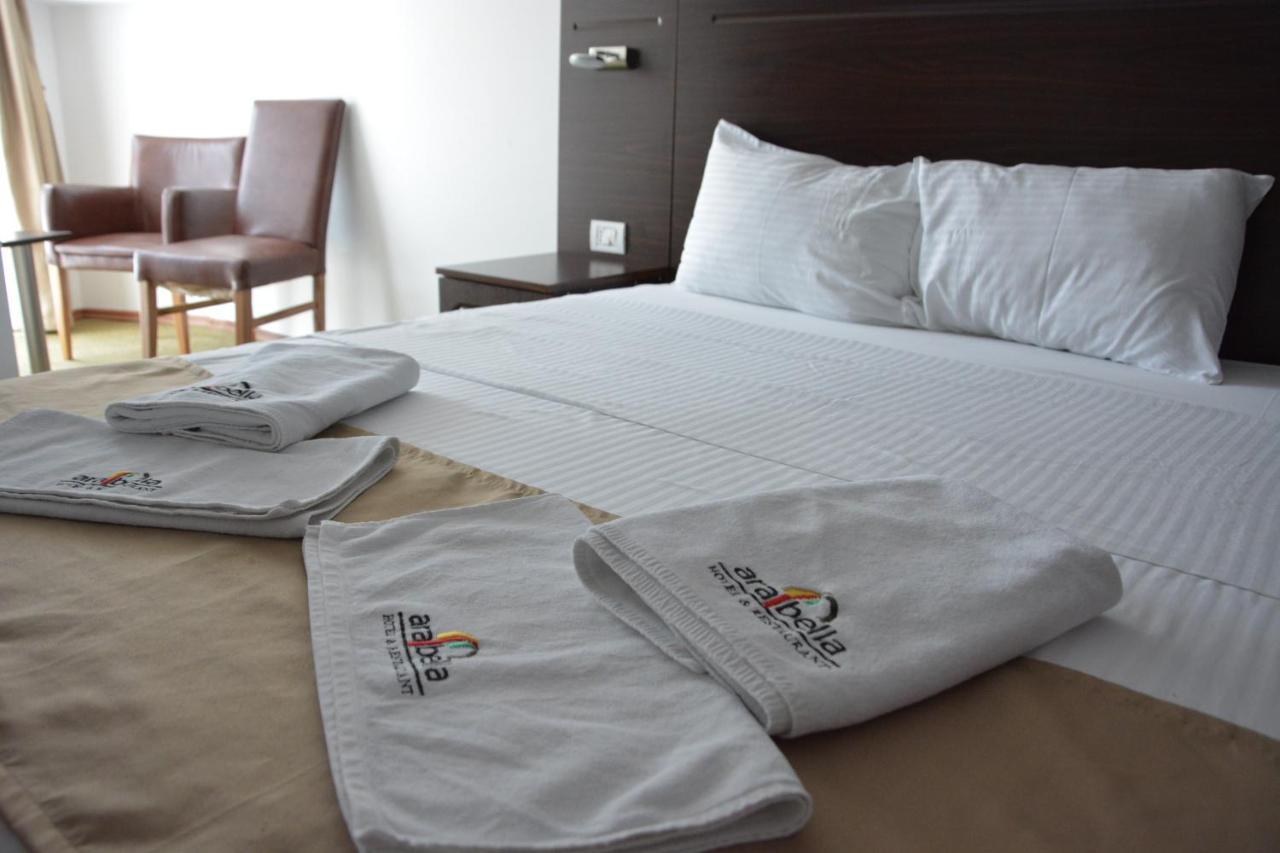 Arabella Hotel Kicevo Ngoại thất bức ảnh